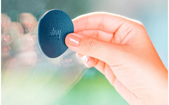 Silwy The One Metal Magnet Hook Incl. Metal Nano Gel Pad 6,5 Cm 2-pcs. Negro 6 Silwy The One Metal Magnet Hook Incl. Metal Nano Gel Pad 6,5 Cm 2-pcs. Negro - Imagen 4